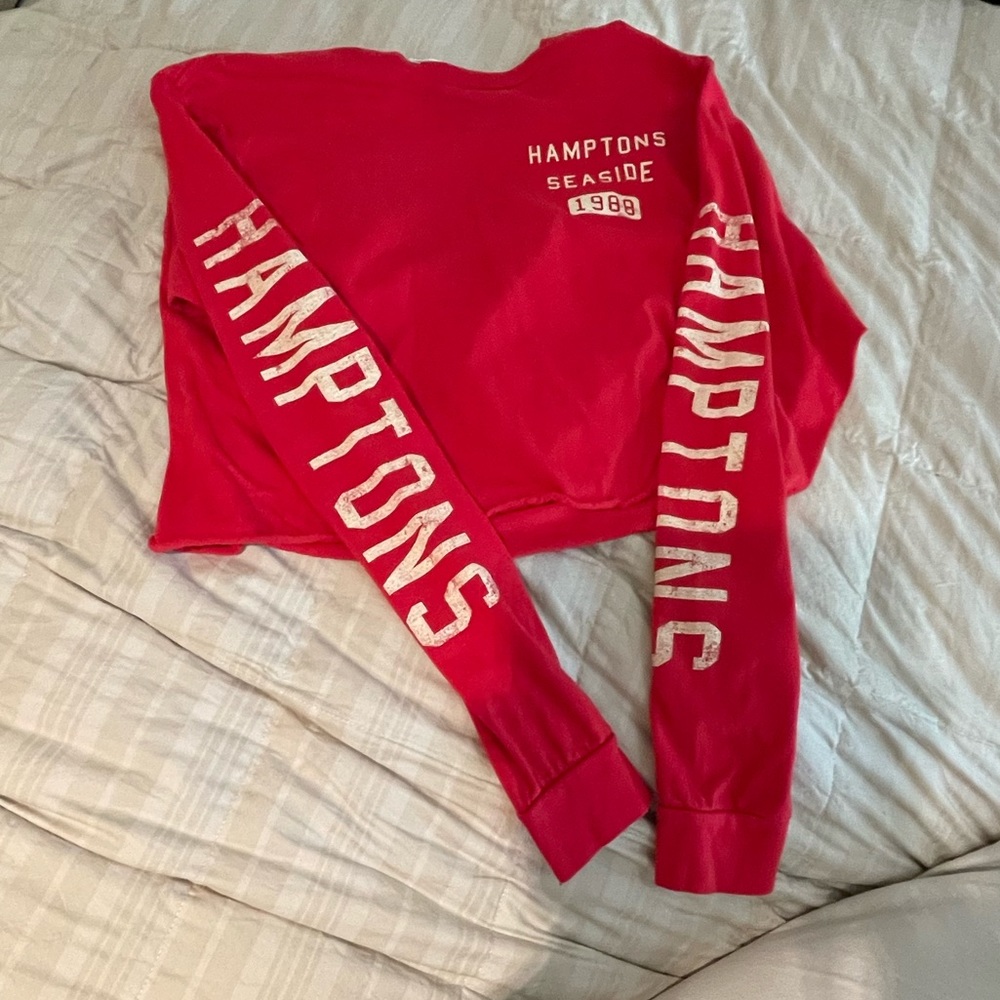 Hamptons Seaside Red Long-Sleeve Crop Top